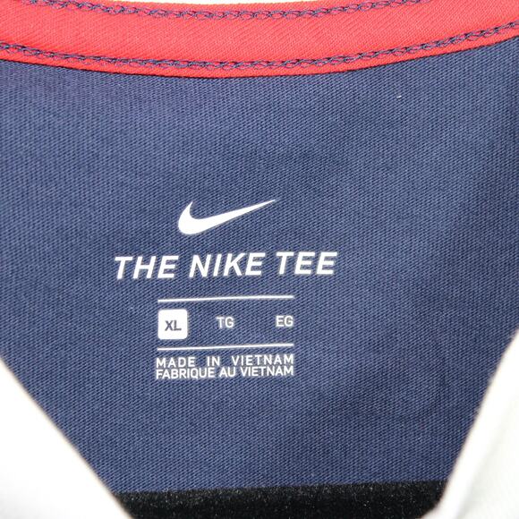 Nike Women's Boxy T-Shirt Midnight Navy The Shoe Company of Champions NWT - Picture 12 of 12